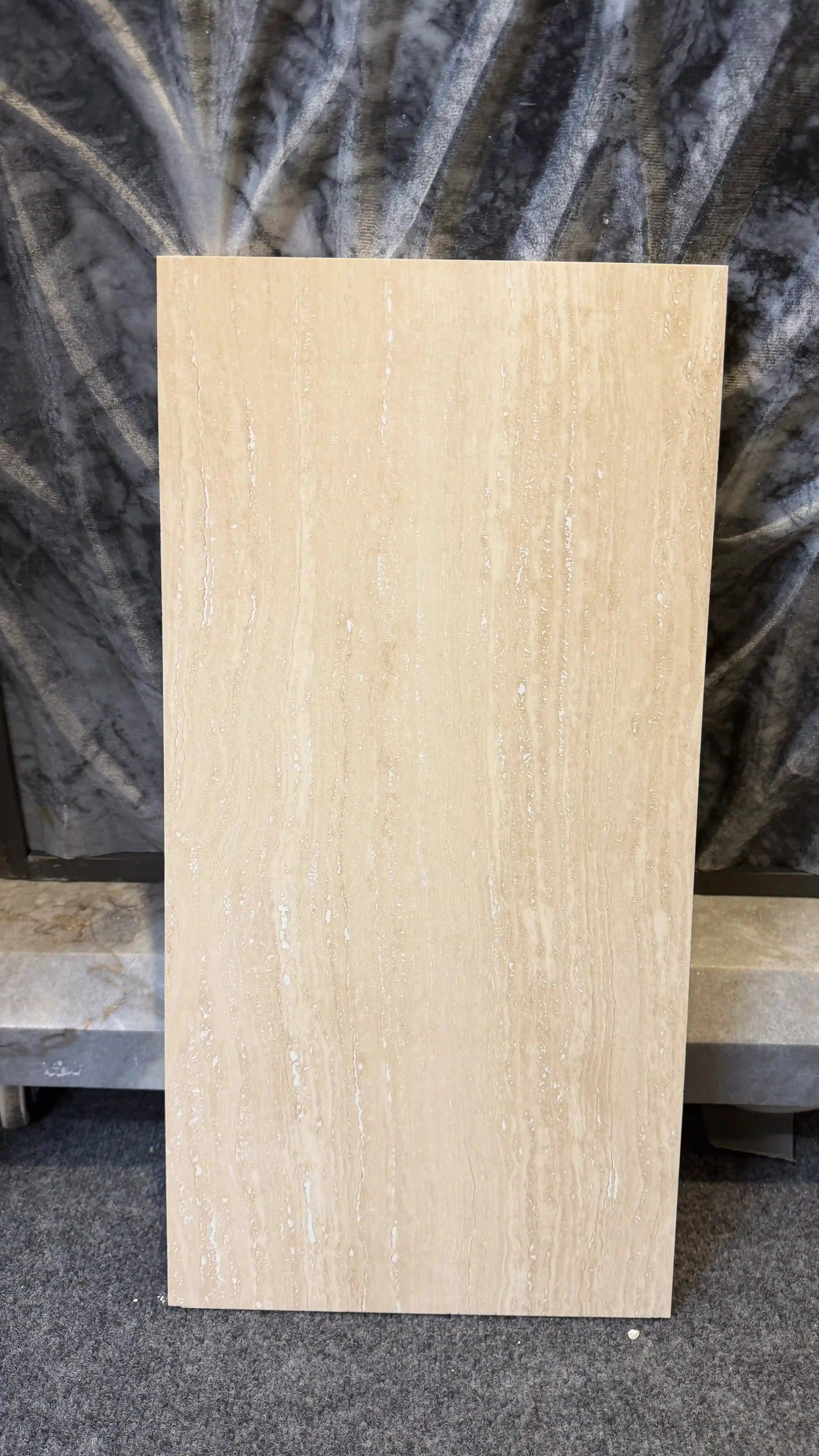 VEINCUT Light ( $ 11.41 / ft² ) : Flat Wall Panel